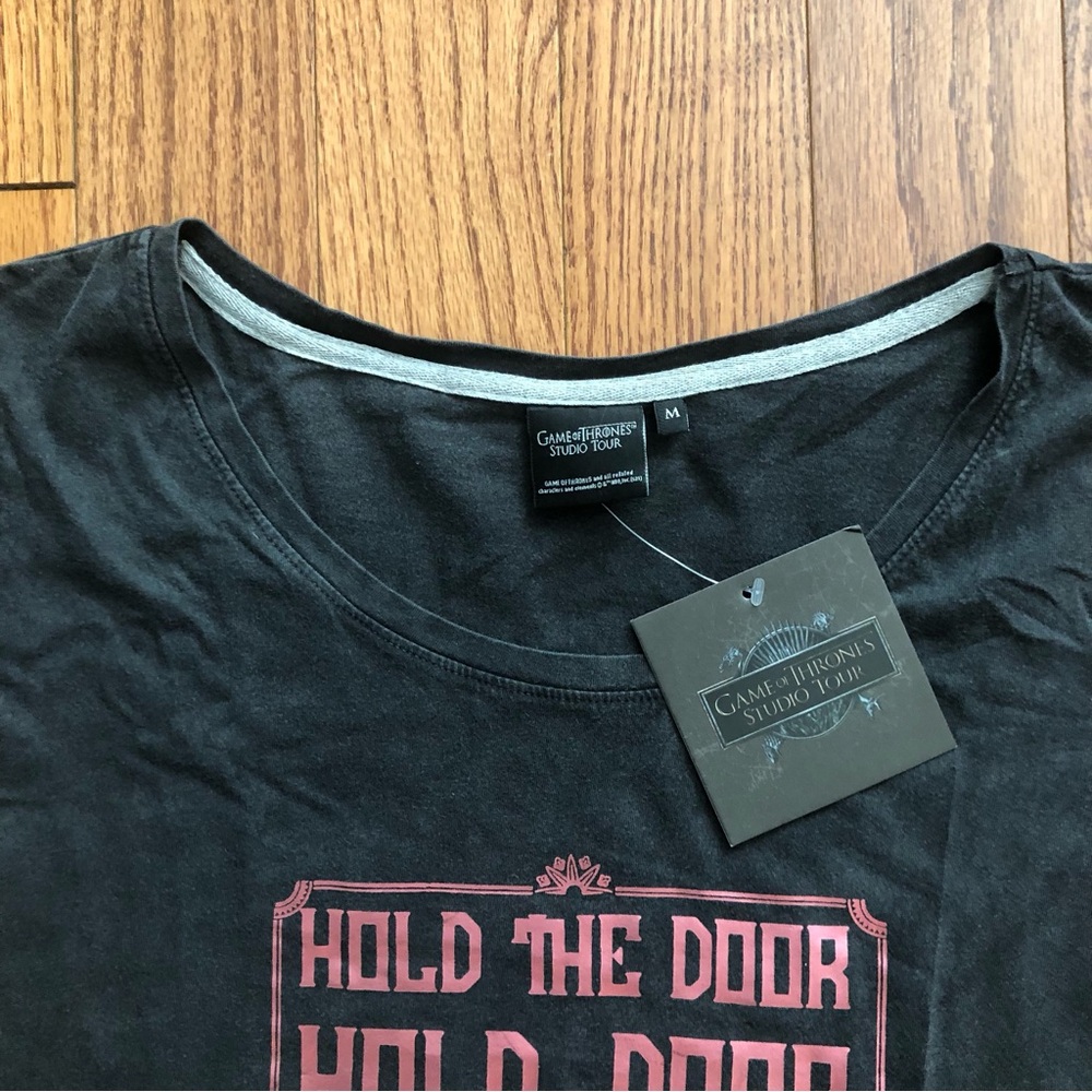 Game of Thrones Black Cotton Tee Pink Metallic Hodor Graphic Women's Size M NWT - Picture 2 of 9